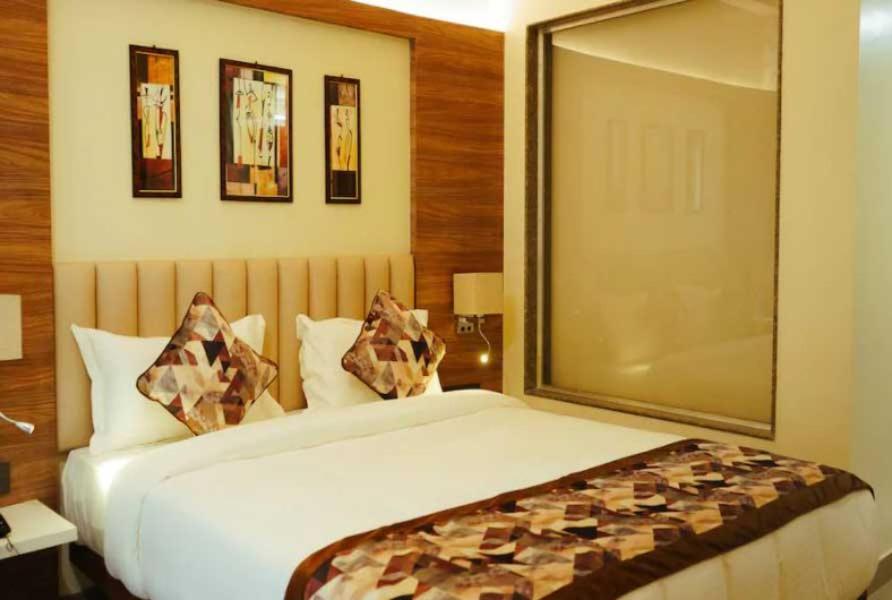 Hotel Gross Inn Near Igi Airport Νέο Δελχί Δωμάτιο φωτογραφία