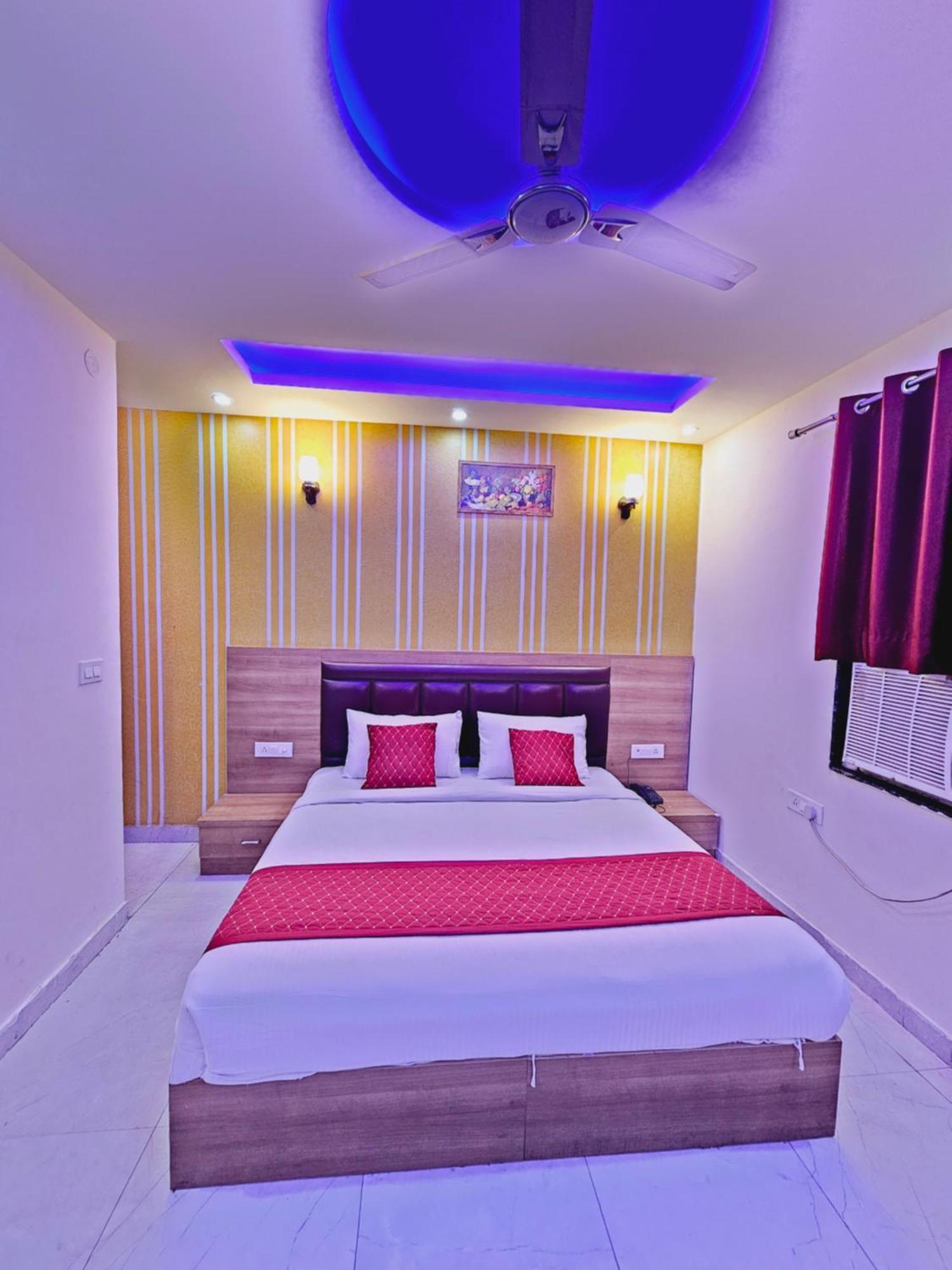 Hotel Gross Inn Near Igi Airport Νέο Δελχί Εξωτερικό φωτογραφία